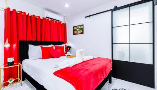 Deluxe King Studio