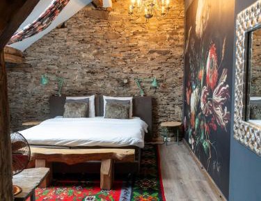 Superior Deluxe Double or Twin Room 