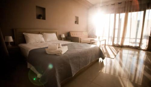 Deluxe One-Bedroom Apartment with City View