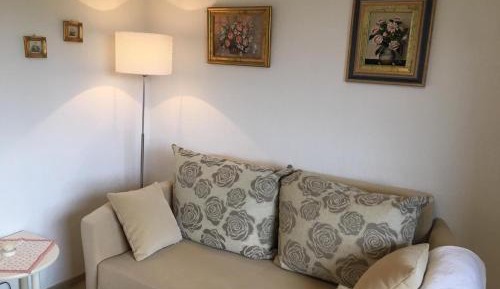 Apartment with Bathroom