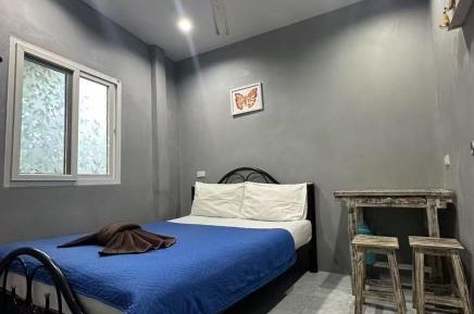Standard Double Room with Fan and Shared bathroom