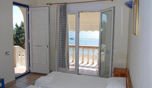 Studio with Sea View
