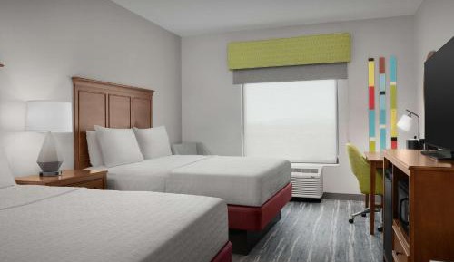 Queen Room with Two Queen Beds (4 Adults)