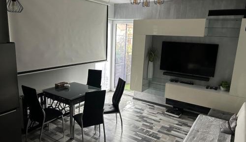 One-Bedroom Apartment with Terrace