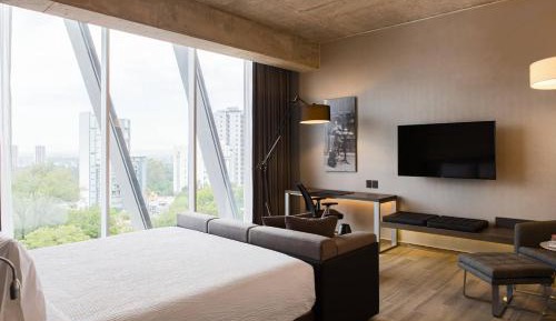 Junior King Suite