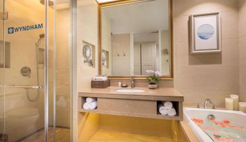 Deluxe Twin Room with Pool and Ocean View