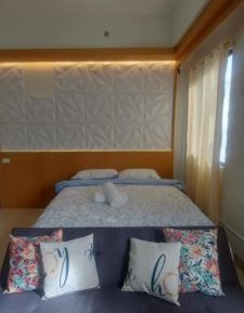 Suite with Pool View