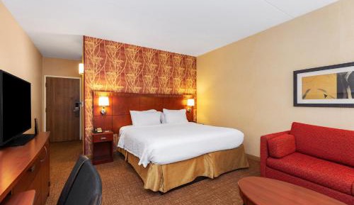 King Room with Sofa Bed