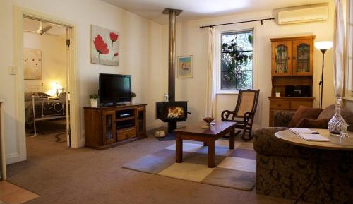 One-Bedroom Cottage