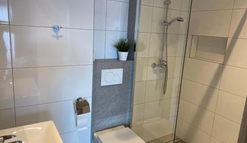 Room #1018976106