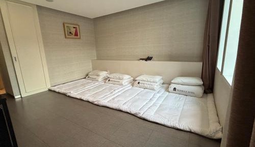 Japanese-Style Quadruple Room