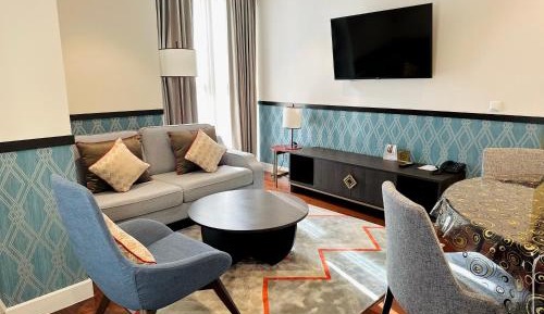 Executive Suite