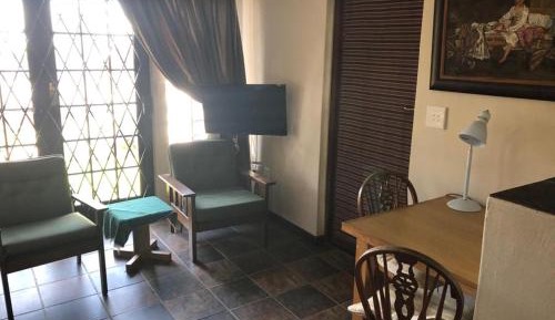 Deluxe Double Room (2 Adults + 1 Child)