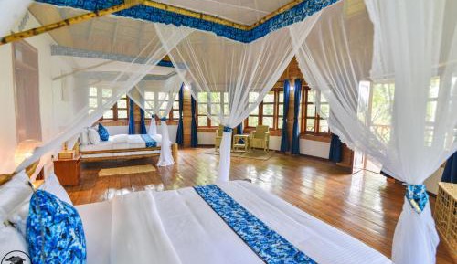 Deluxe Double or Twin Room with Balcony