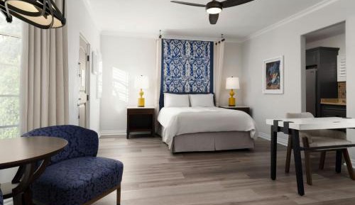 Queen Suite