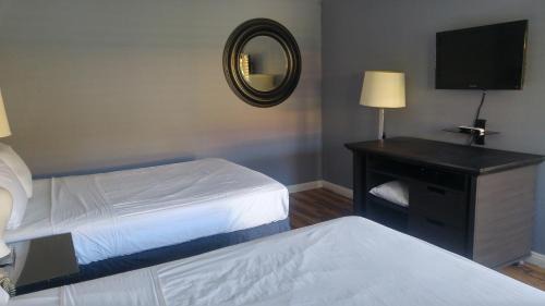 Queen Room with Two Queen Beds