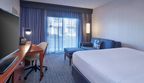 Guest room, 1 King, Sofa bed