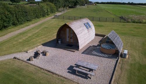 Standard Cabin with Hot Tub
