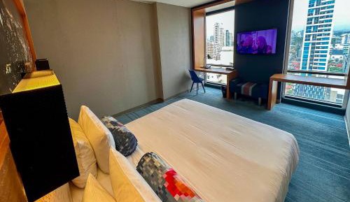 ALOFT, Guest room, 1 King, City view