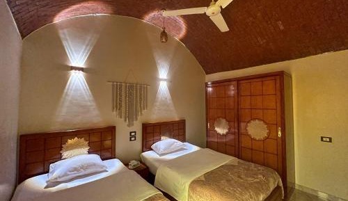 Twin Room with Bathroom