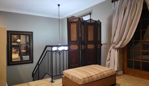 Apartment with Pool View 