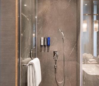 Superior King Room with 15% Discount on Food and Soft Beverage only on Food exchange restaurant 