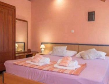 Apartment with Balcony and Sea View