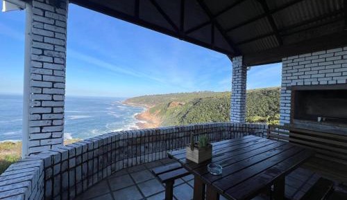 Chalet with Sea View