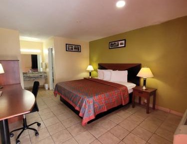 Deluxe Single Room