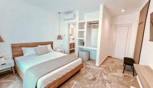 Double Room with Pool View