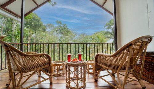 Deluxe Premium King Room with Balcony