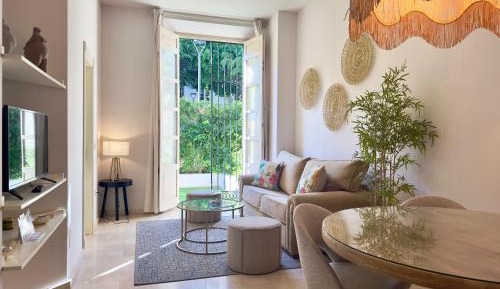 Apartment with Terrace