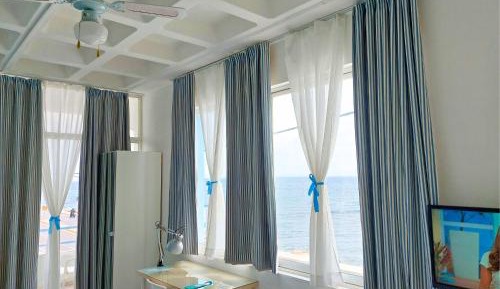 Studio with Sea View