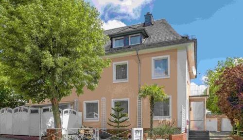 Six-Bedroom Holiday Home
