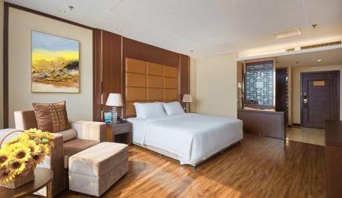 Business King Room