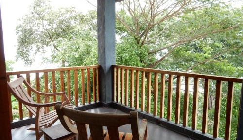 Deluxe Double Room with Balcony and Sea View