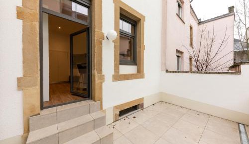 Studio with Terrace