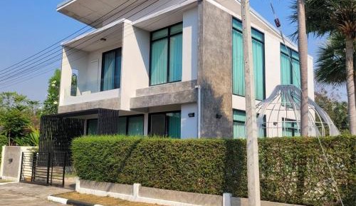 Three-Bedroom Villa
