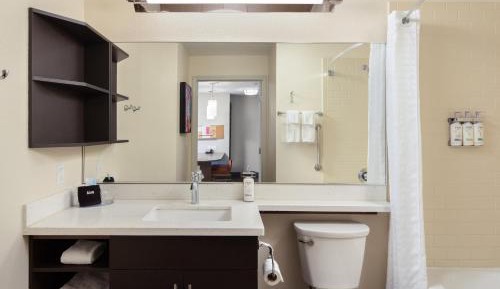 Suite with Two Double Beds - Hearing Accessible