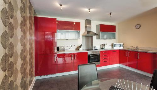 Deluxe Two-Bedroom Apartment