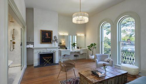 King Suite with Spa Bath