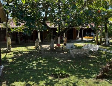 Deluxe Double Room (2 Adults + 1 Child)