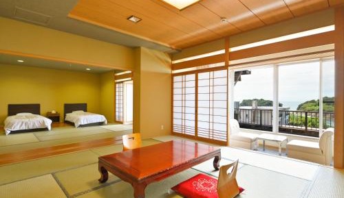 Japanese-Style Room