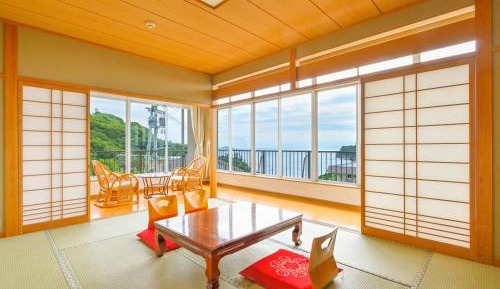 Japanese-Style Room