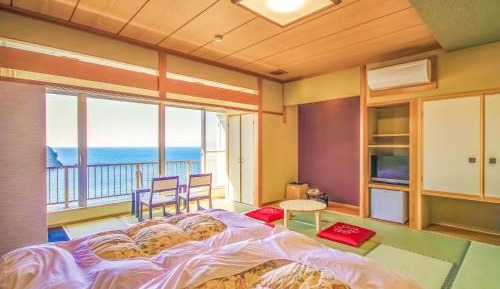Japanese-Style Room