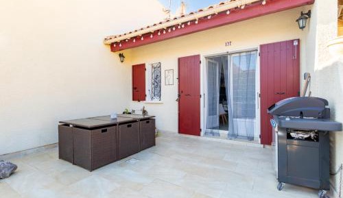 One-Bedroom House