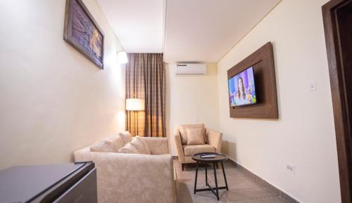 Standard Suite