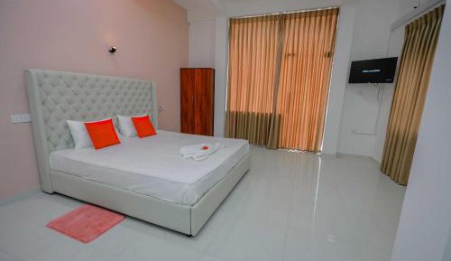 Superior King Room