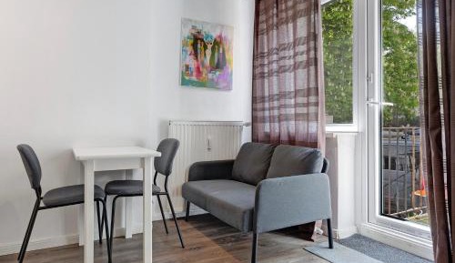 Superior One-Bedroom Apartment