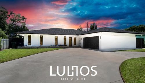 Six-Bedroom House